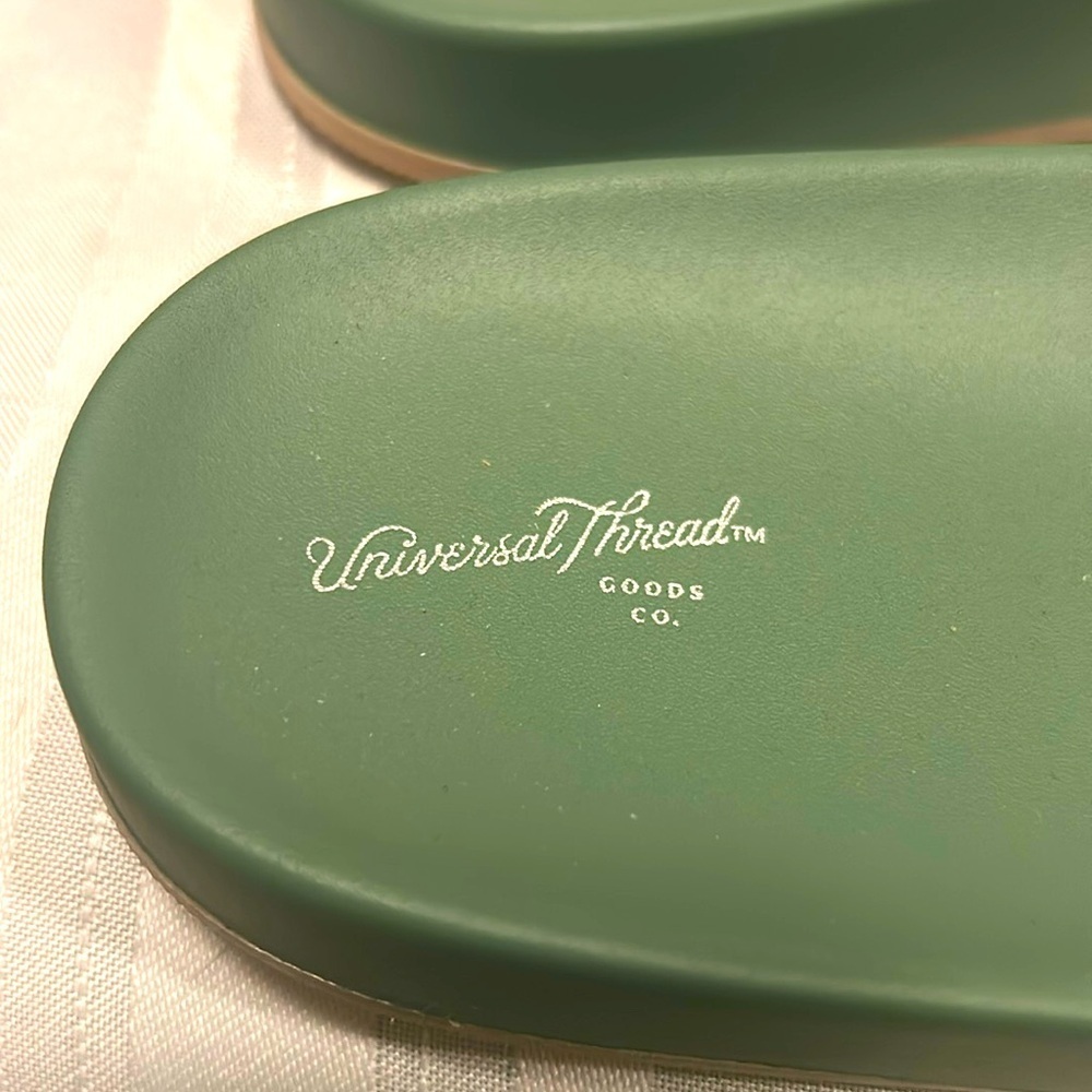 Universal Thread Slides - Picture 4 of 7